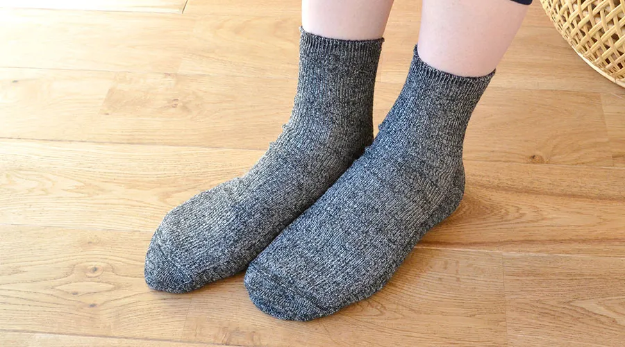 天衣無縫】 リネンコットンソックス Lサイズ | ヒクシポワタ